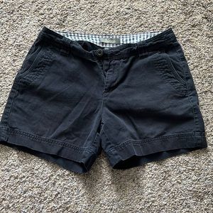 Size 6 black midi shorts